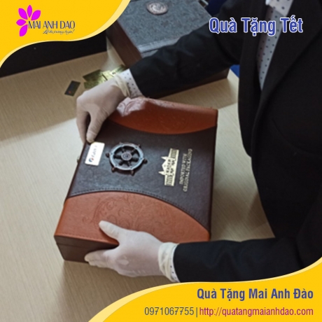 qua-tang-tet-cao-cap-qua-tang-mai-anh-dao-3