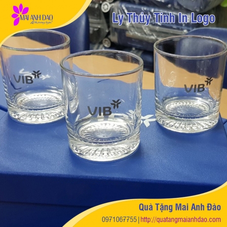 ly-thuy-tinh-in-logo-qua-tang-mai-anh-dao-18