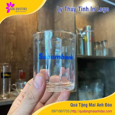 ly-thuy-tinh-in-logo-qua-tang-mai-anh-dao-4