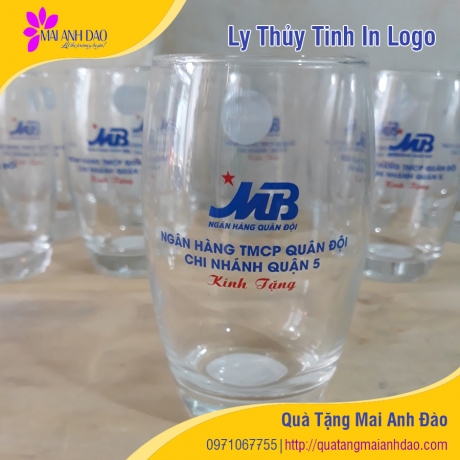 ly-thuy-tinh-in-logo-qua-tang-mai-anh-dao-7