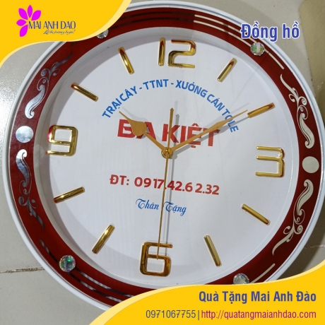 dong-ho-in-logo-qua-tang-hoa-anh-dao-6