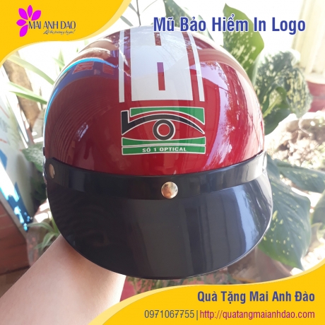 mu-bao-hiem-quang-cao-qua-tang-mai-anh-dao-1